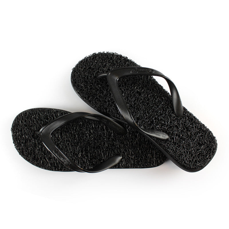 Flat Essence Plus - Black | Timeless Style &amp; Unmatched Comfort